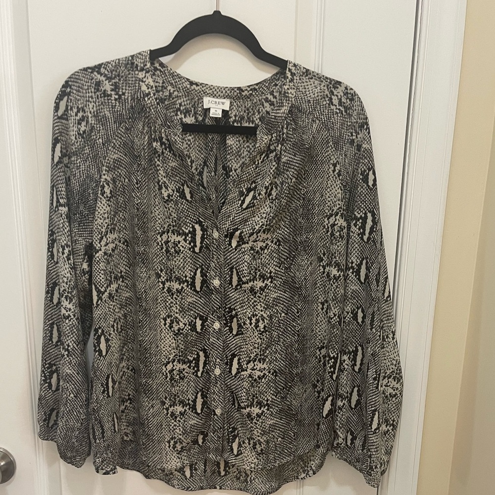 J. Crew Gray, White and Black Snake Skin Print Long Sleeve Blouse - Shirt size S - Picture 2 of 13